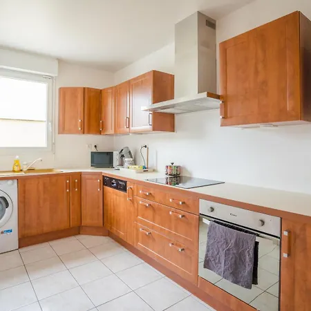 Cocon Familial 15min Disneyland 35min Paris Apartment Bussy-Saint-Georges