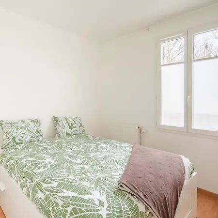 Cocon Familial 15min Disneyland 35min Paris Apartment Bussy-Saint-Georges