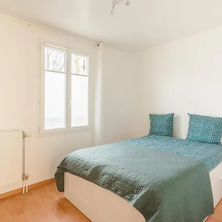 Apartment Cocon Familial 15min Disneyland 35min Paris Bussy-Saint-Georges